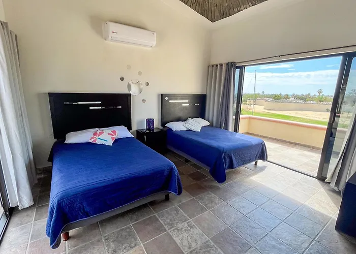 Hostal Las Quintas 3*