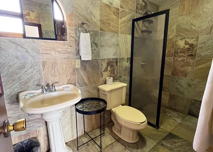 Hostal Las Quintas Gasthof 3*